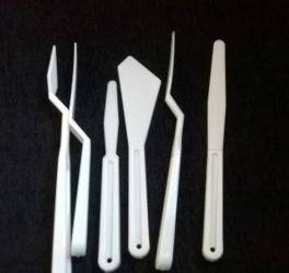 Set de 6 spatule din plastic