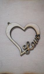 Inima cu scris "Love" din placaj lemn 6cm