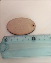 Figura din MDF oval cu gaura 3.6*5.5cm